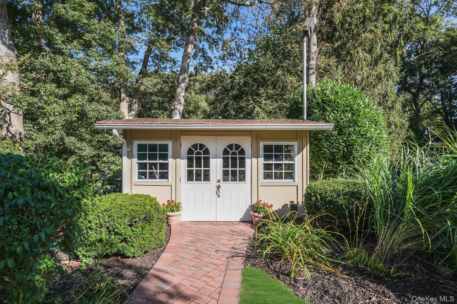 35 Longwood Drive, South Huntington, NY 11746