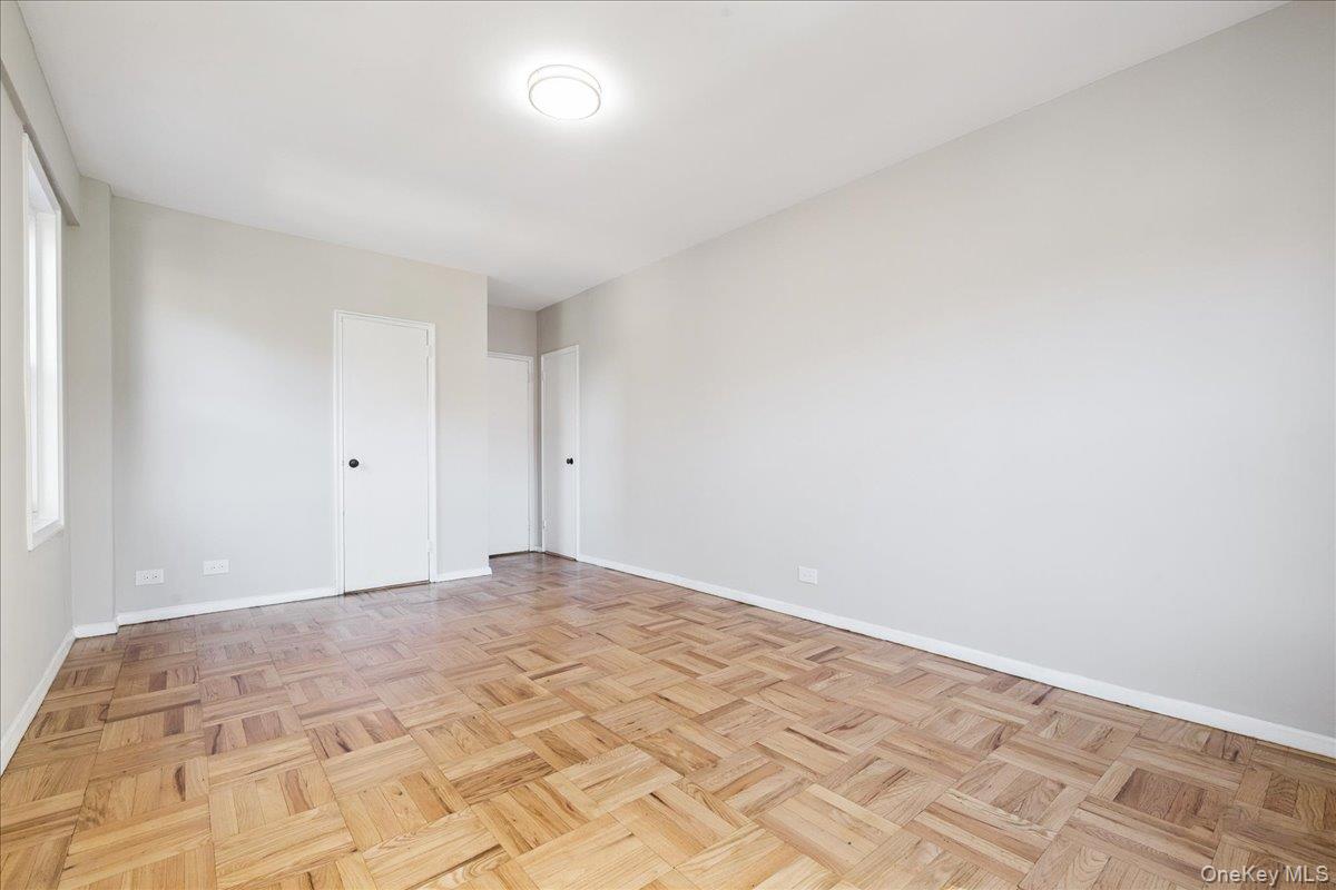 110-45 Queens Boulevard # 312, Forest Hills, NY 11375