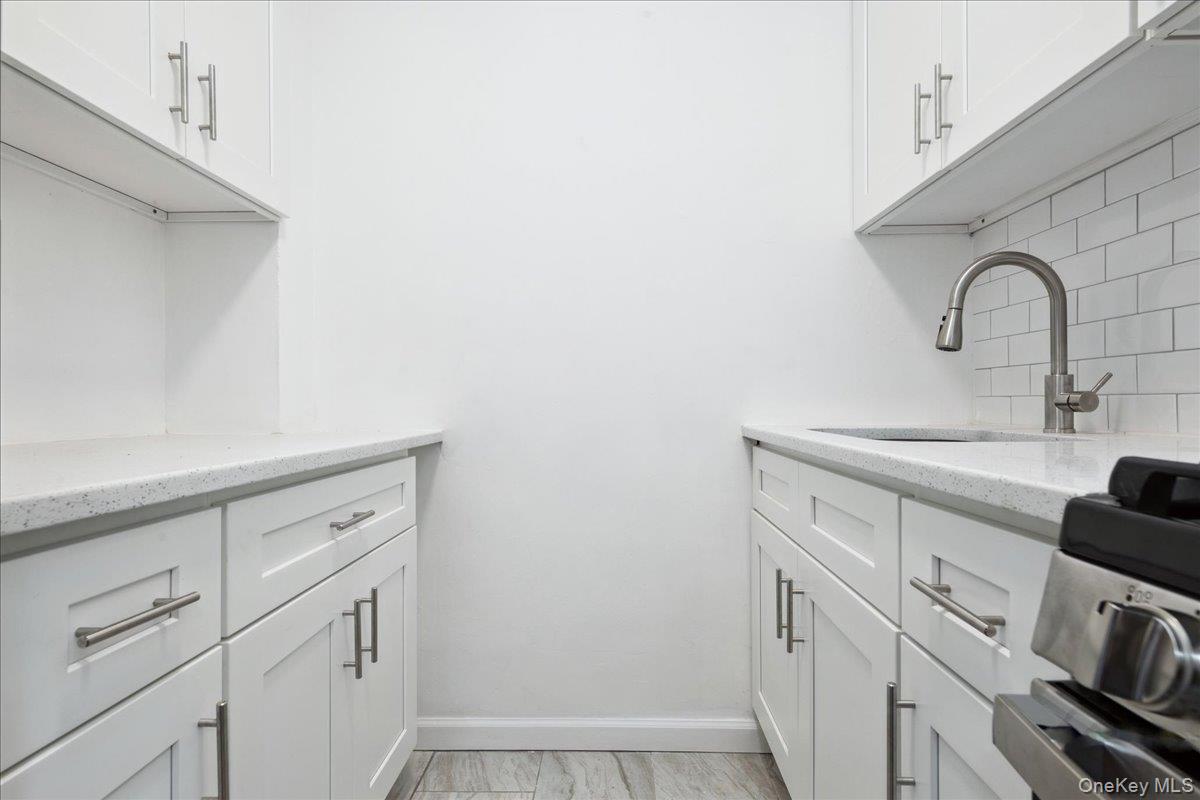 110-45 Queens Boulevard # 312, Forest Hills, NY 11375