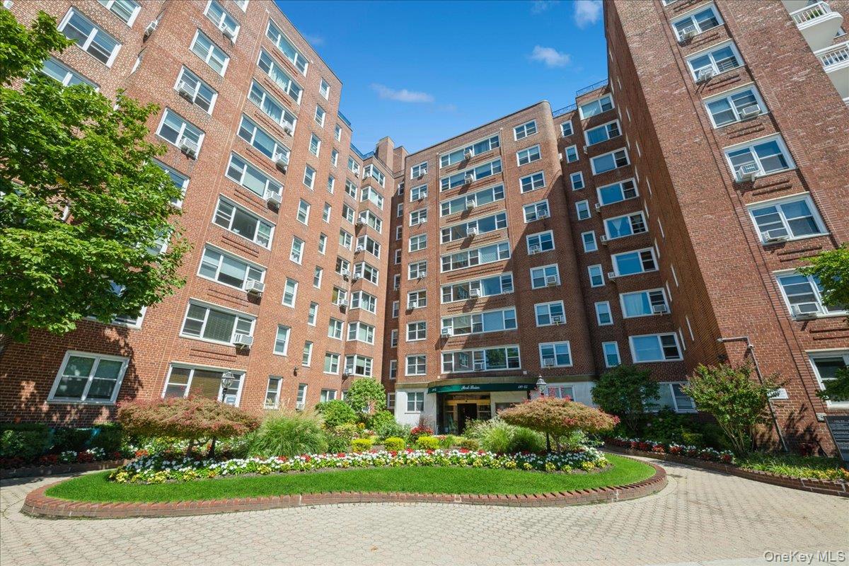 110-45 Queens Boulevard # 312, Forest Hills, NY 11375