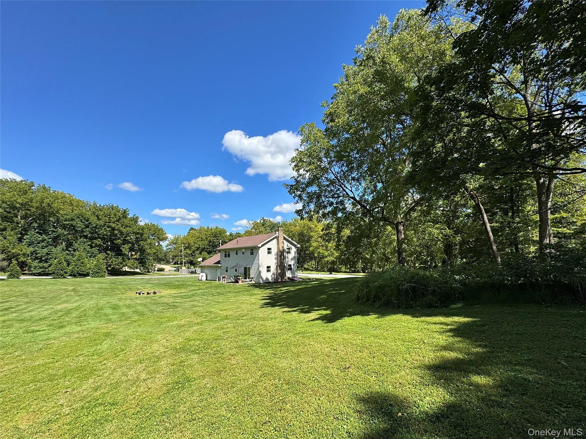 96 Daley Road, Poughkeepsie, NY 12603