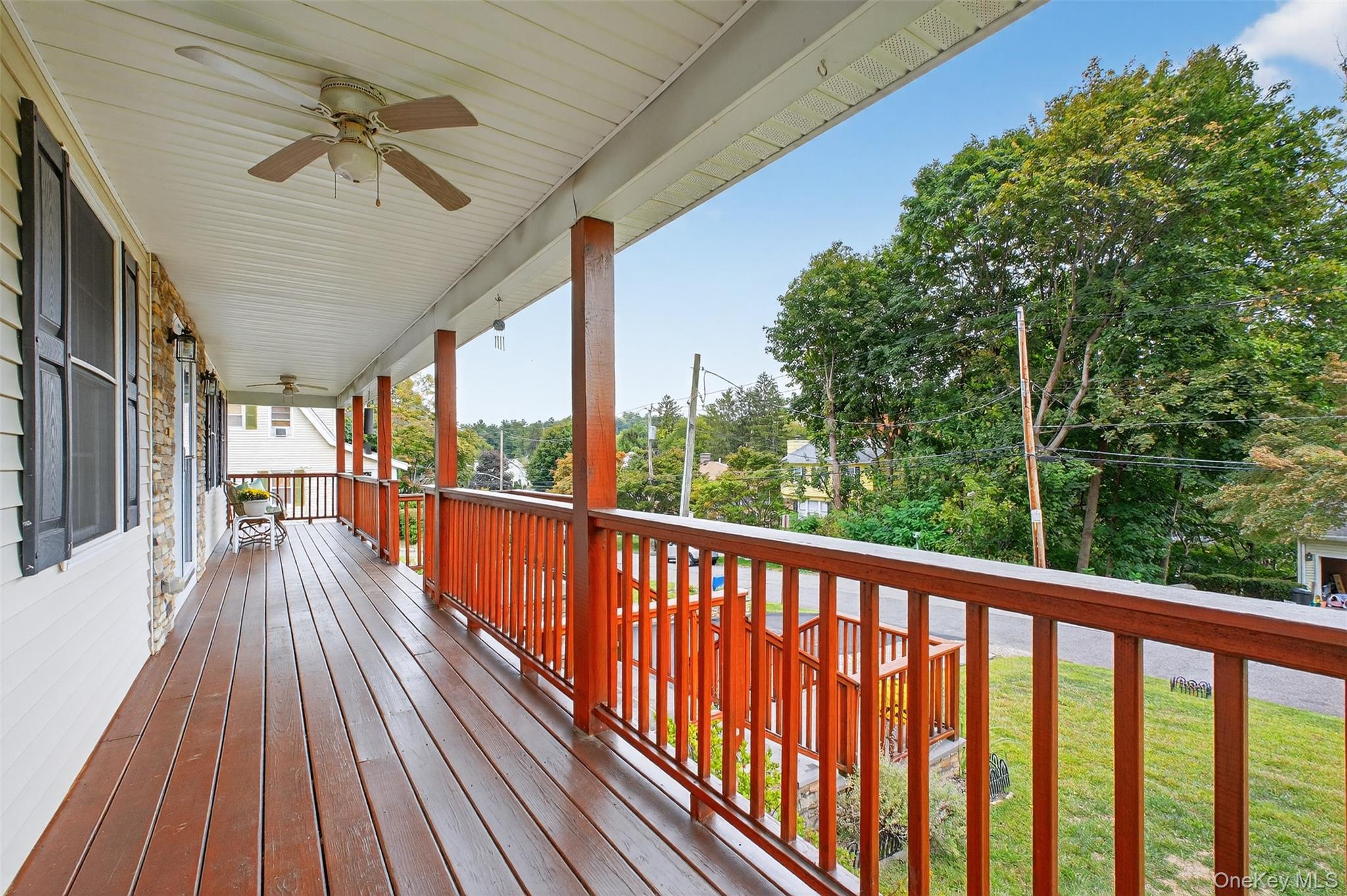 76 Sarles Lane, Pleasantville, NY 10570