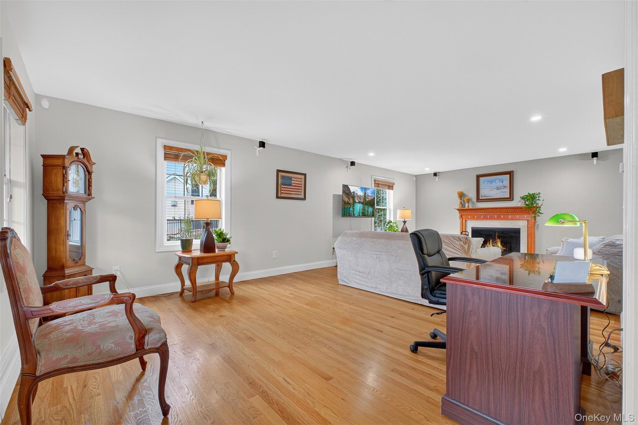 76 Sarles Lane, Pleasantville, NY 10570