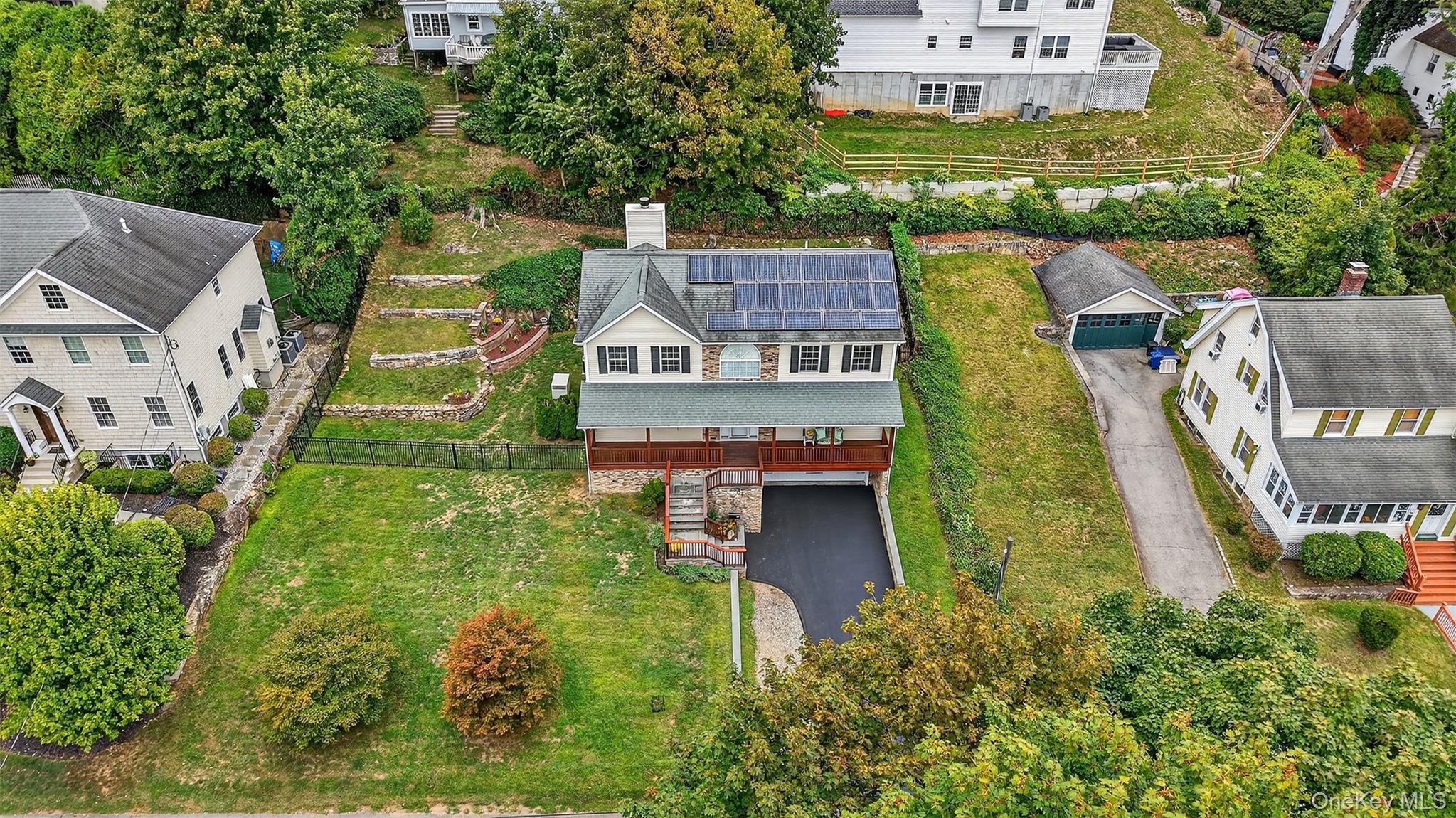 76 Sarles Lane, Pleasantville, NY 10570