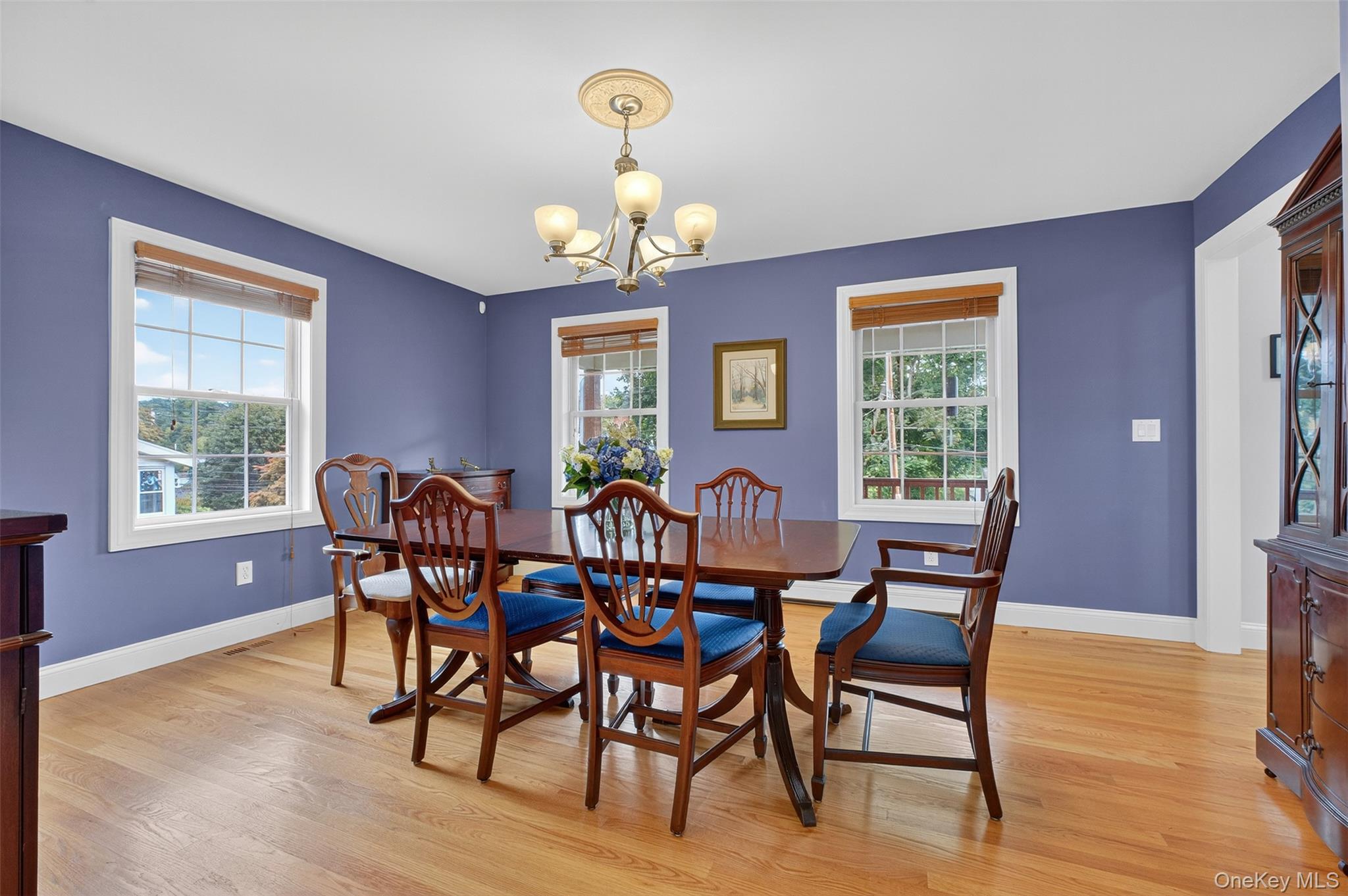 76 Sarles Lane, Pleasantville, NY 10570