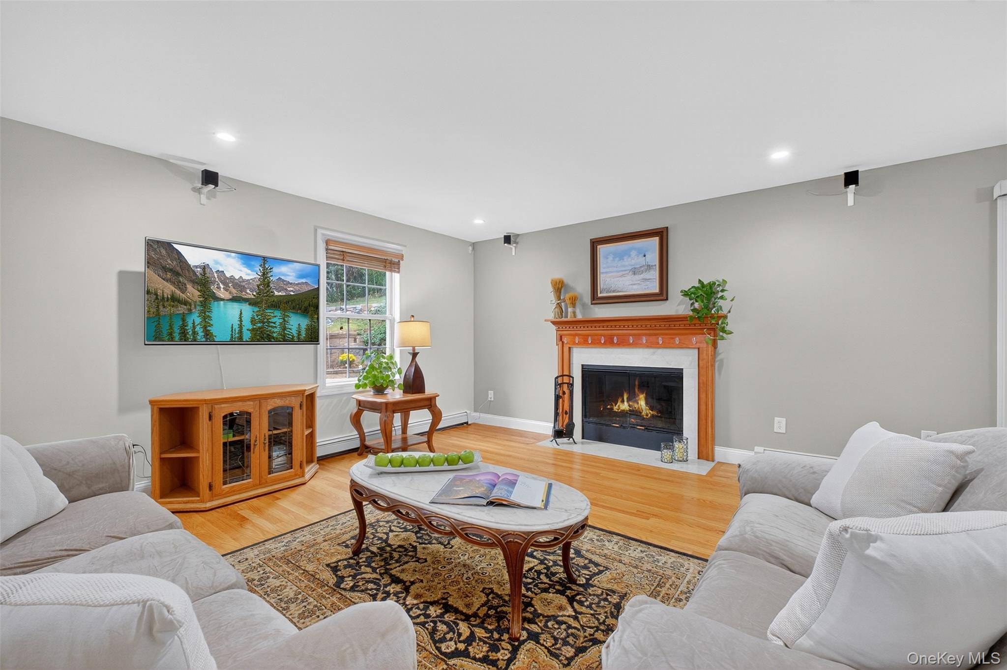 76 Sarles Lane, Pleasantville, NY 10570