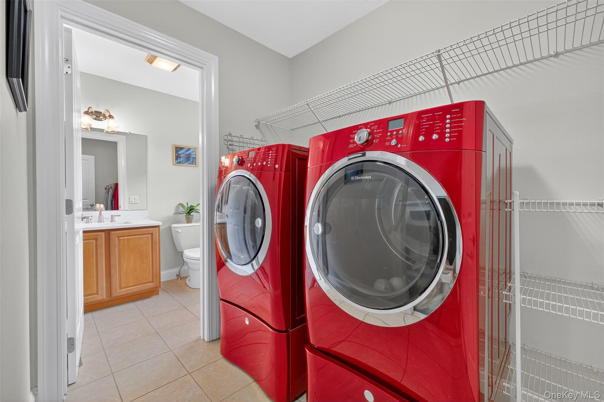 76 Sarles Lane, Pleasantville, NY 10570