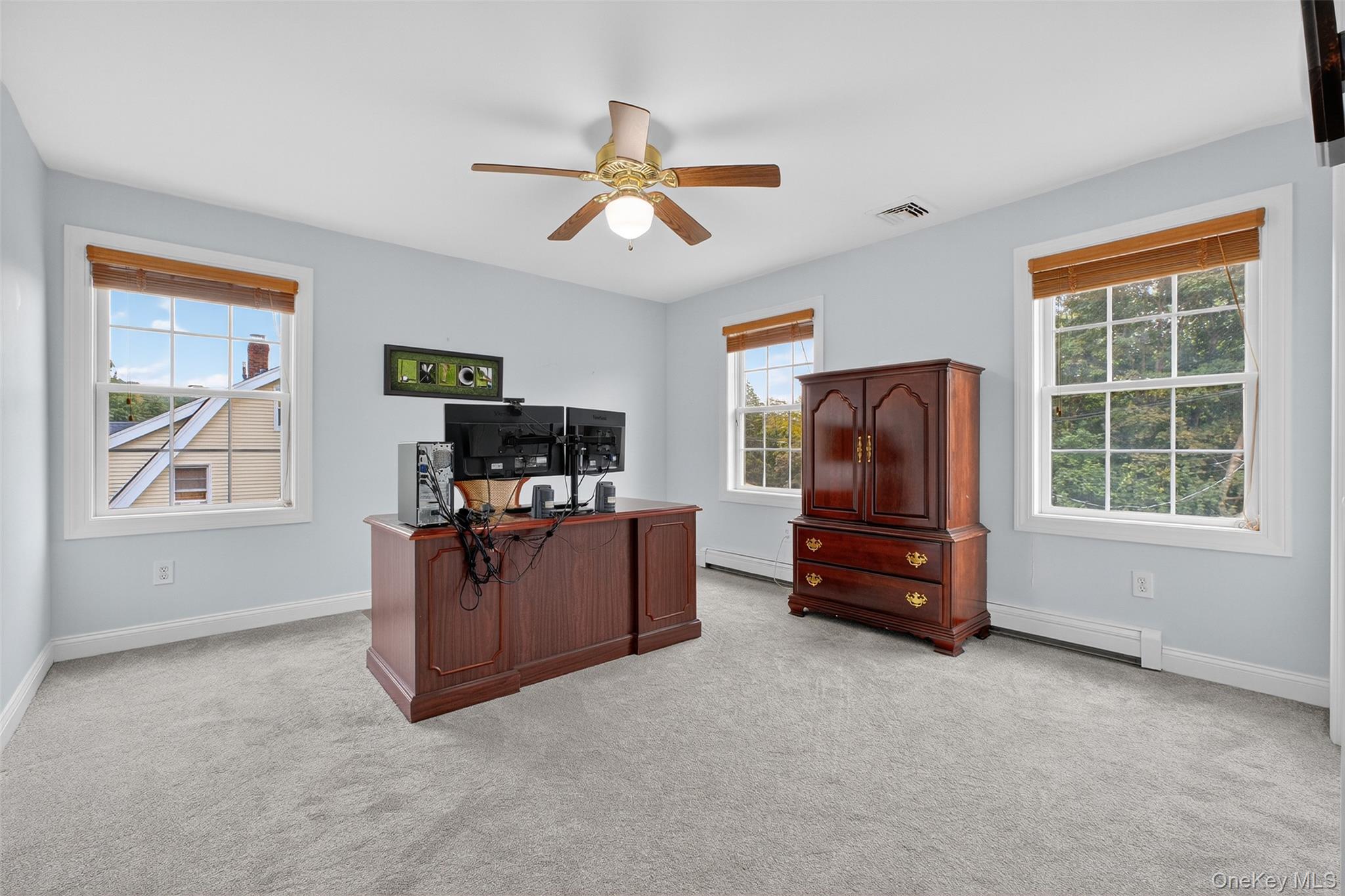 76 Sarles Lane, Pleasantville, NY 10570