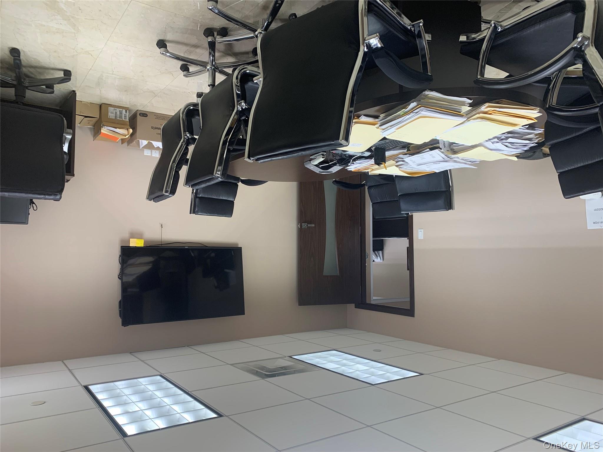 146 E 2nd Street, Mineola, NY 11501