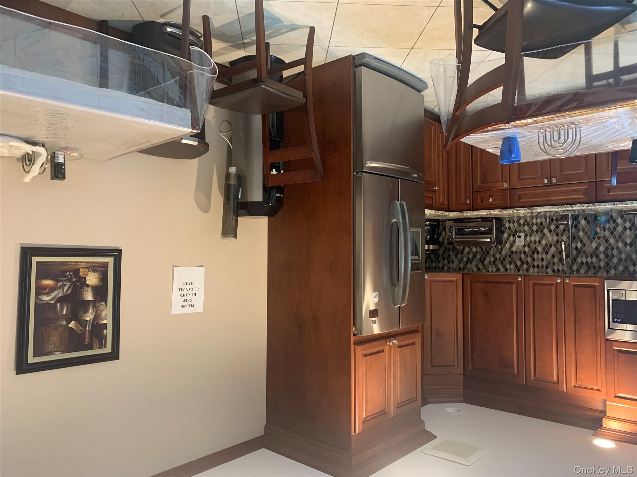 146 E 2nd Street, Mineola, NY 11501