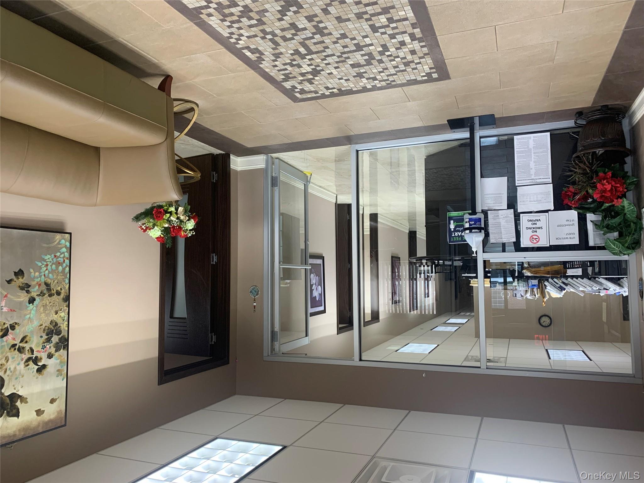 146 E 2nd Street, Mineola, NY 11501