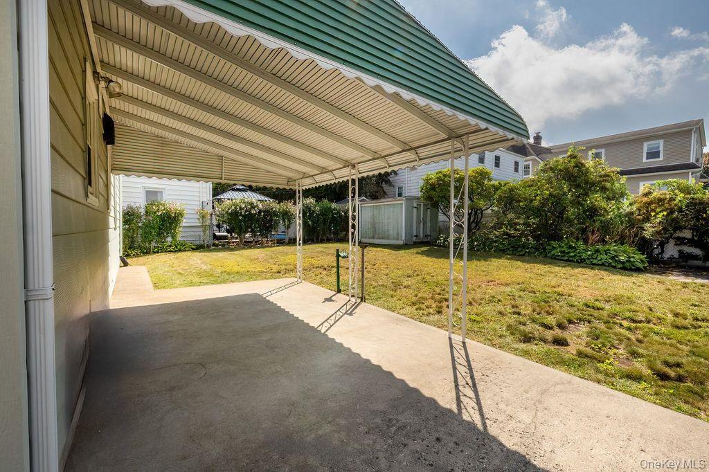 73 Storey Lane, Yonkers, NY 10710