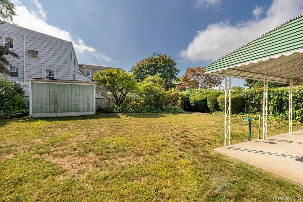 73 Storey Lane, Yonkers, NY 10710