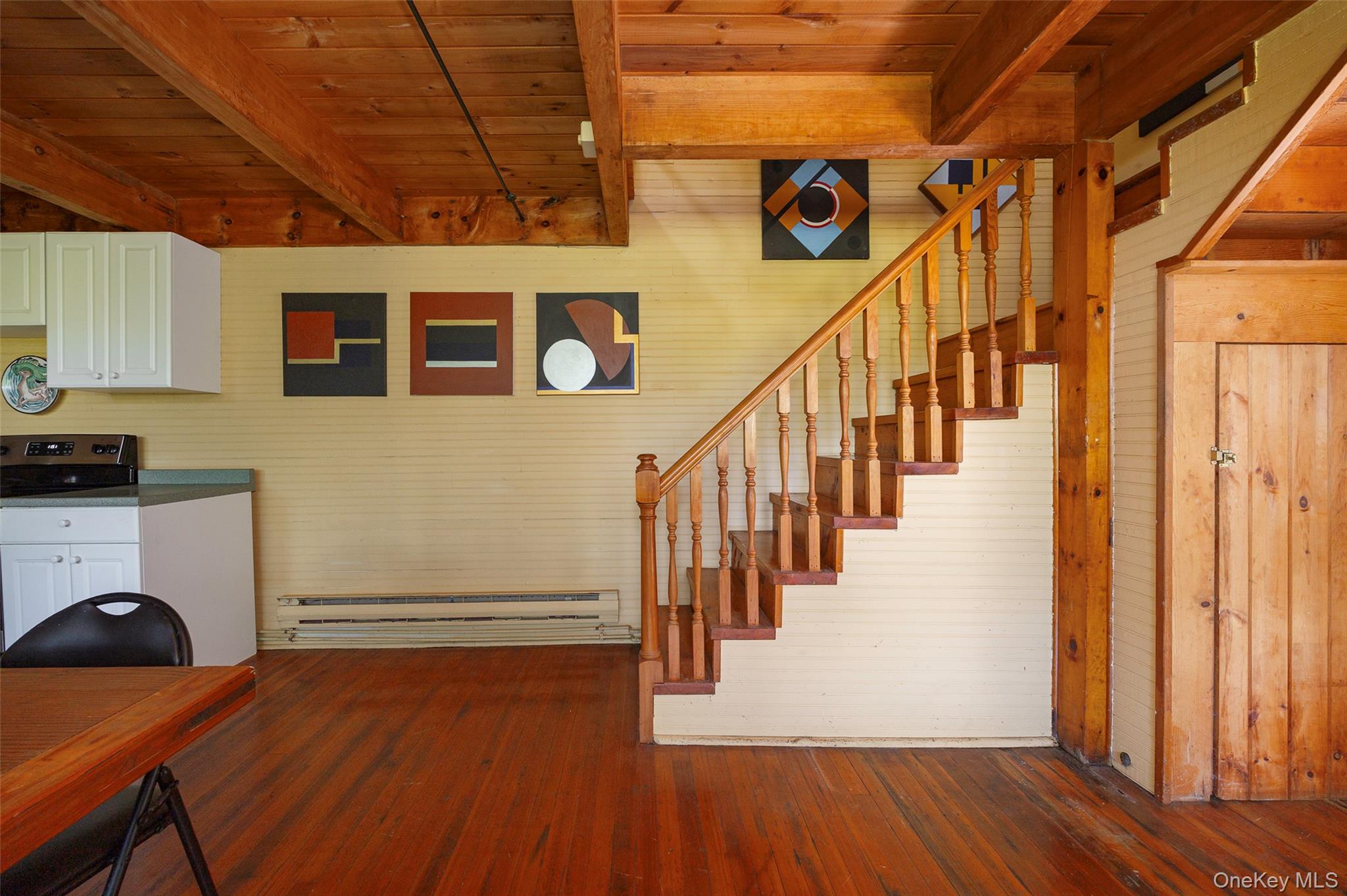 220 W Pond Lily Road, Elizaville, NY 12523