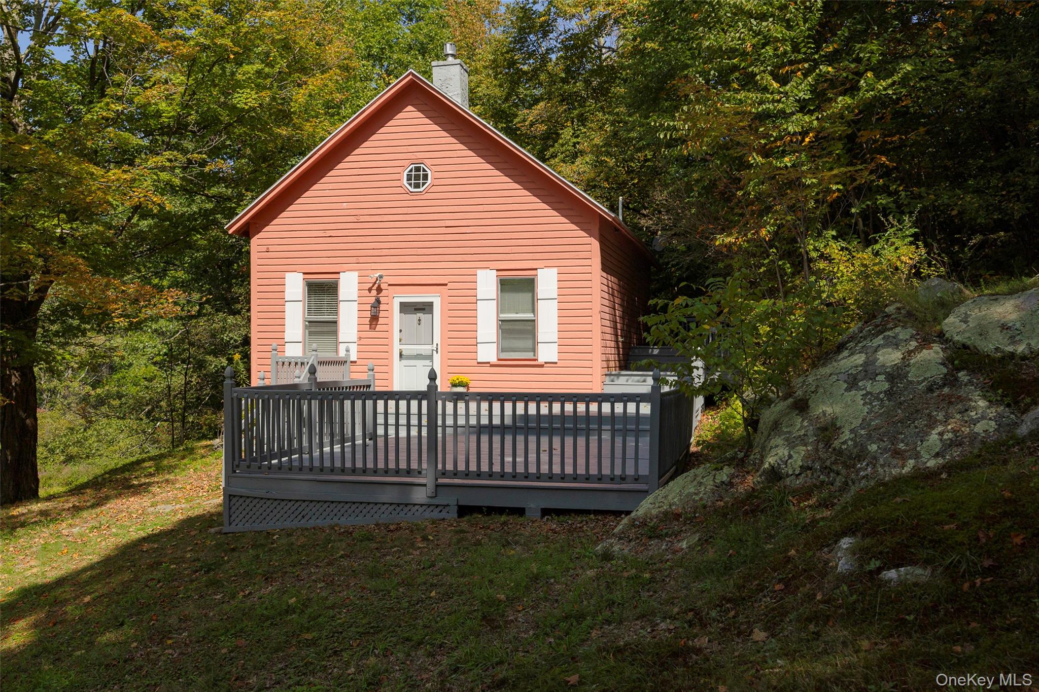 220 W Pond Lily Road, Elizaville, NY 12523