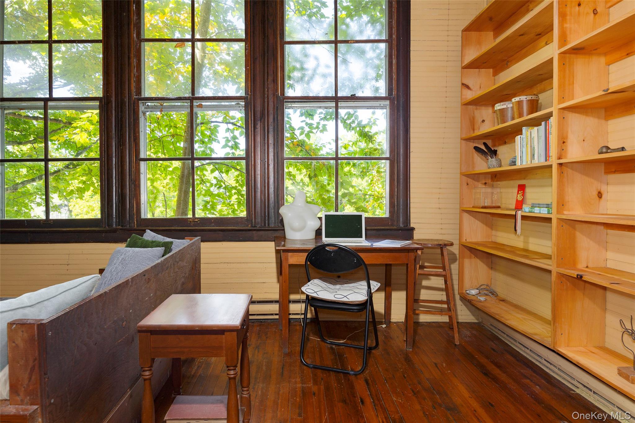 220 W Pond Lily Road, Elizaville, NY 12523