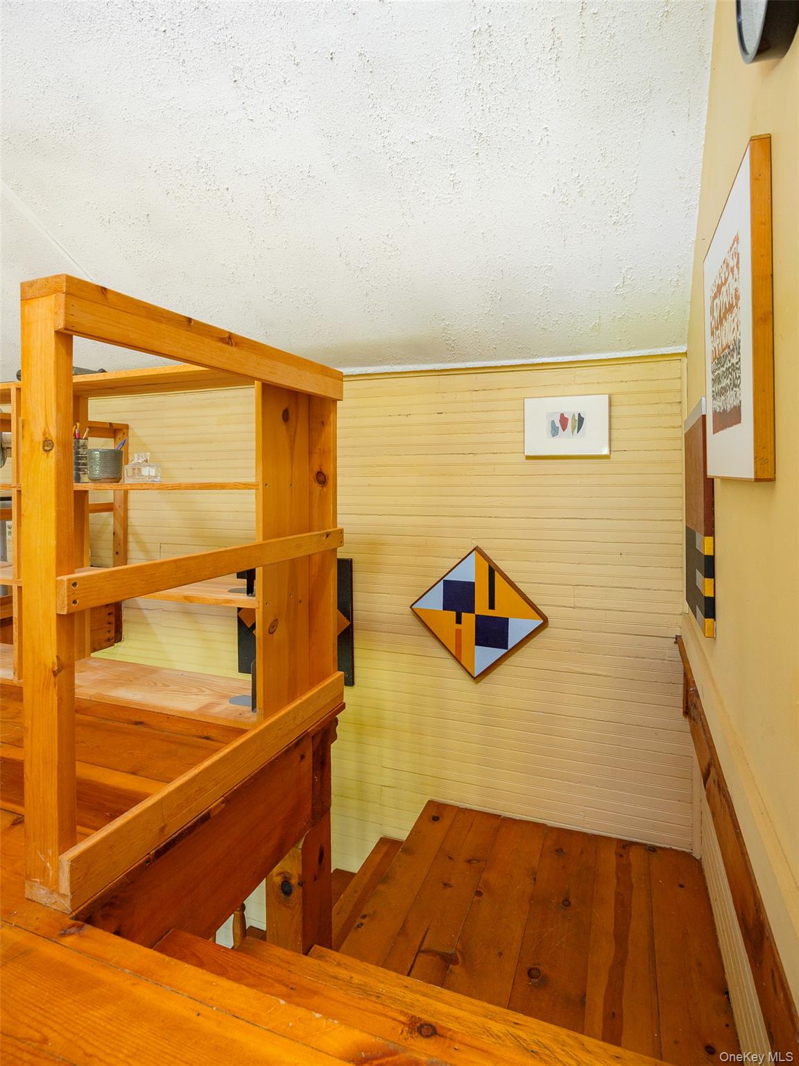 220 W Pond Lily Road, Elizaville, NY 12523