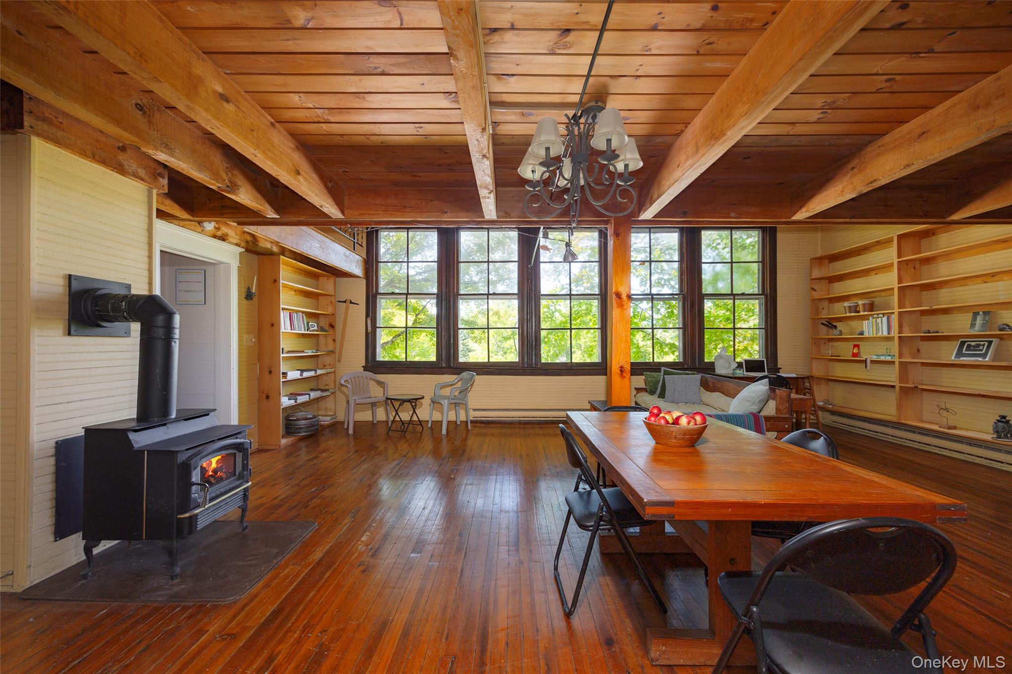 220 W Pond Lily Road, Elizaville, NY 12523