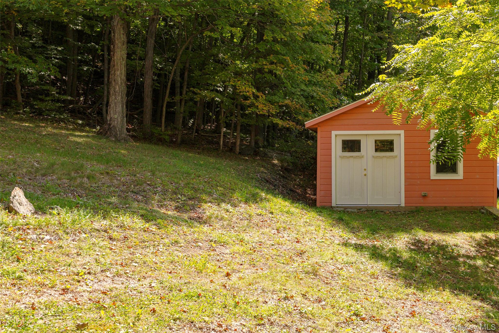 220 W Pond Lily Road, Elizaville, NY 12523