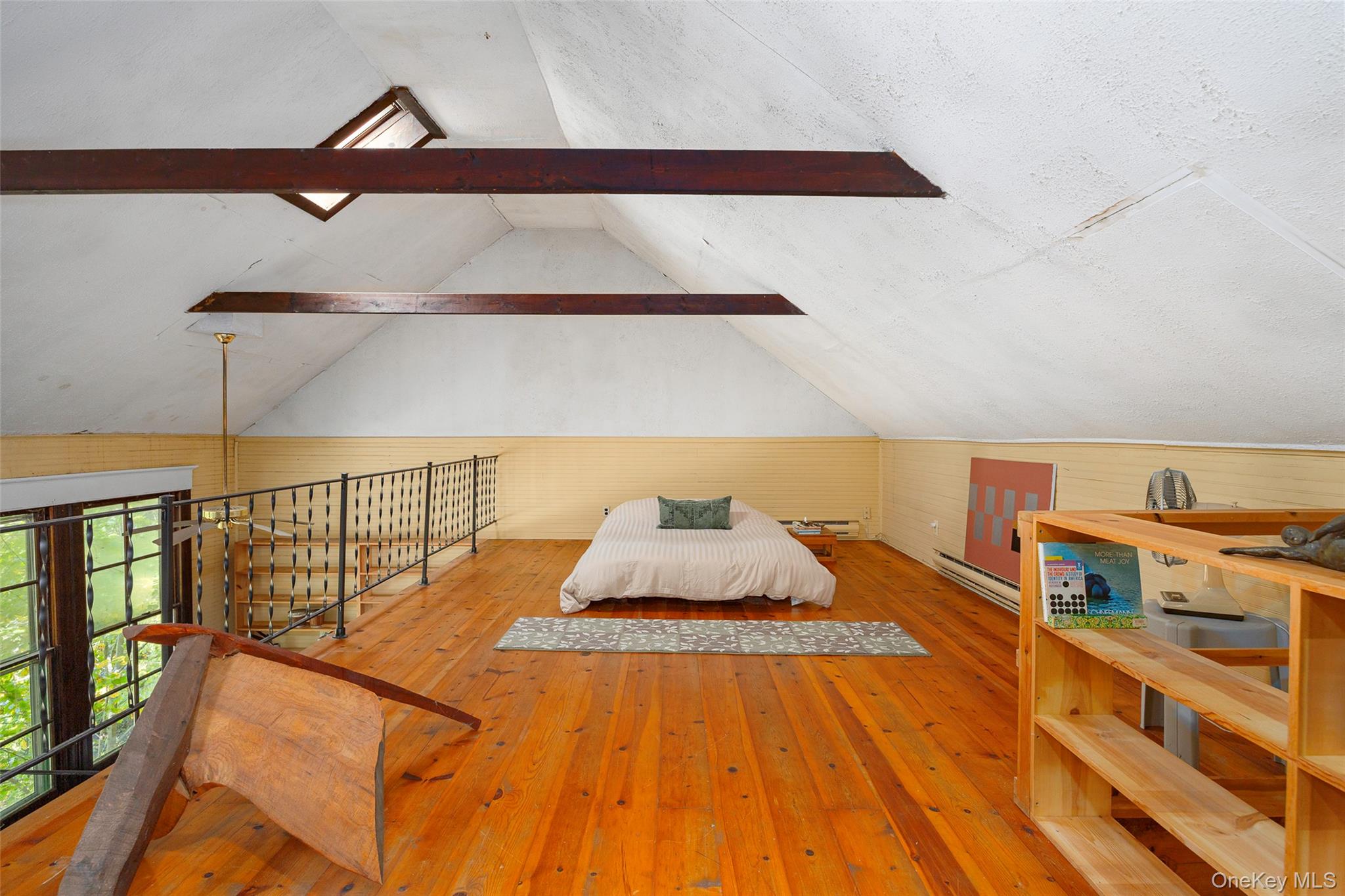 220 W Pond Lily Road, Elizaville, NY 12523