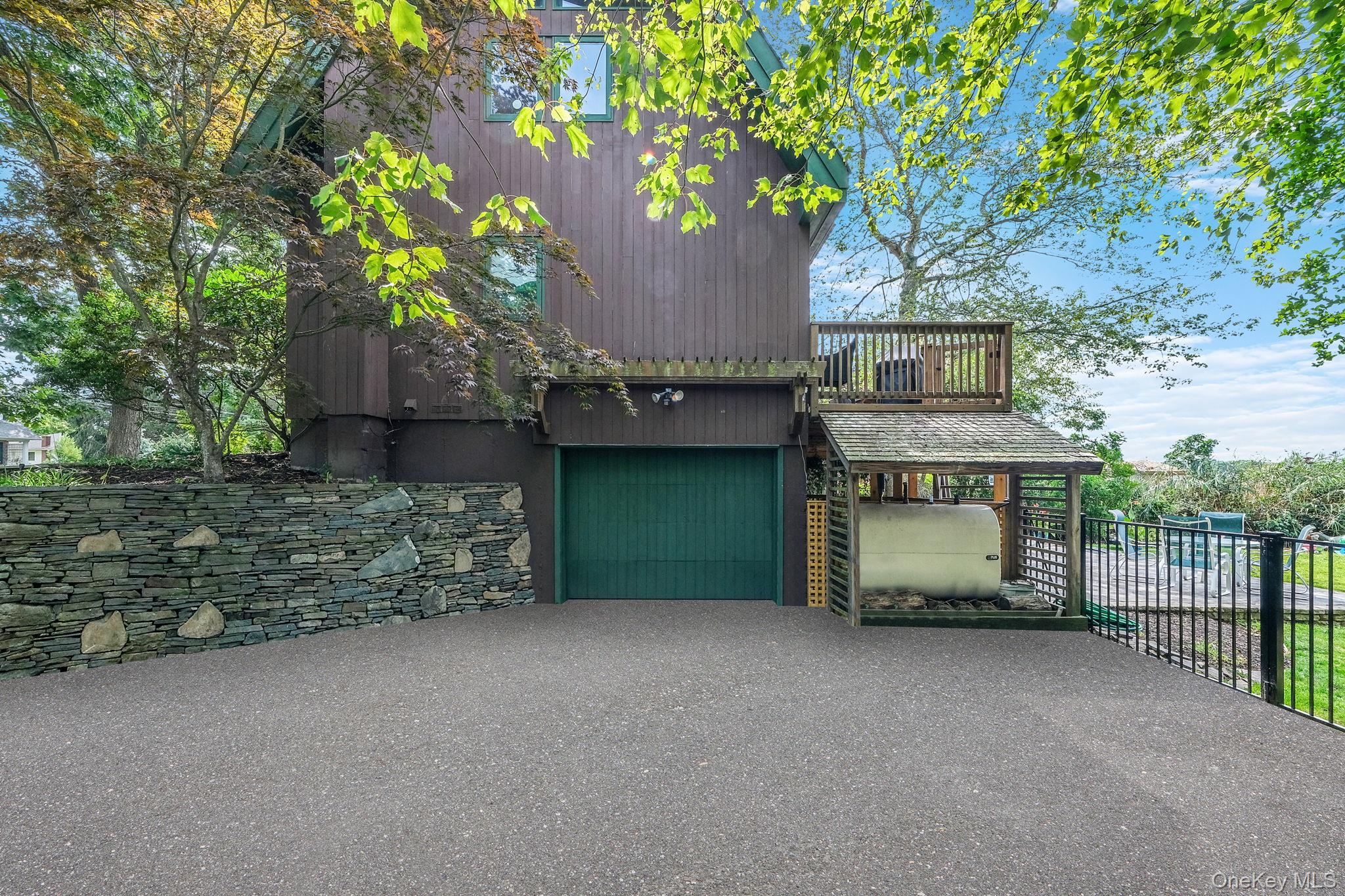 104 Crystal Beach Boulevard, Moriches, NY 11955