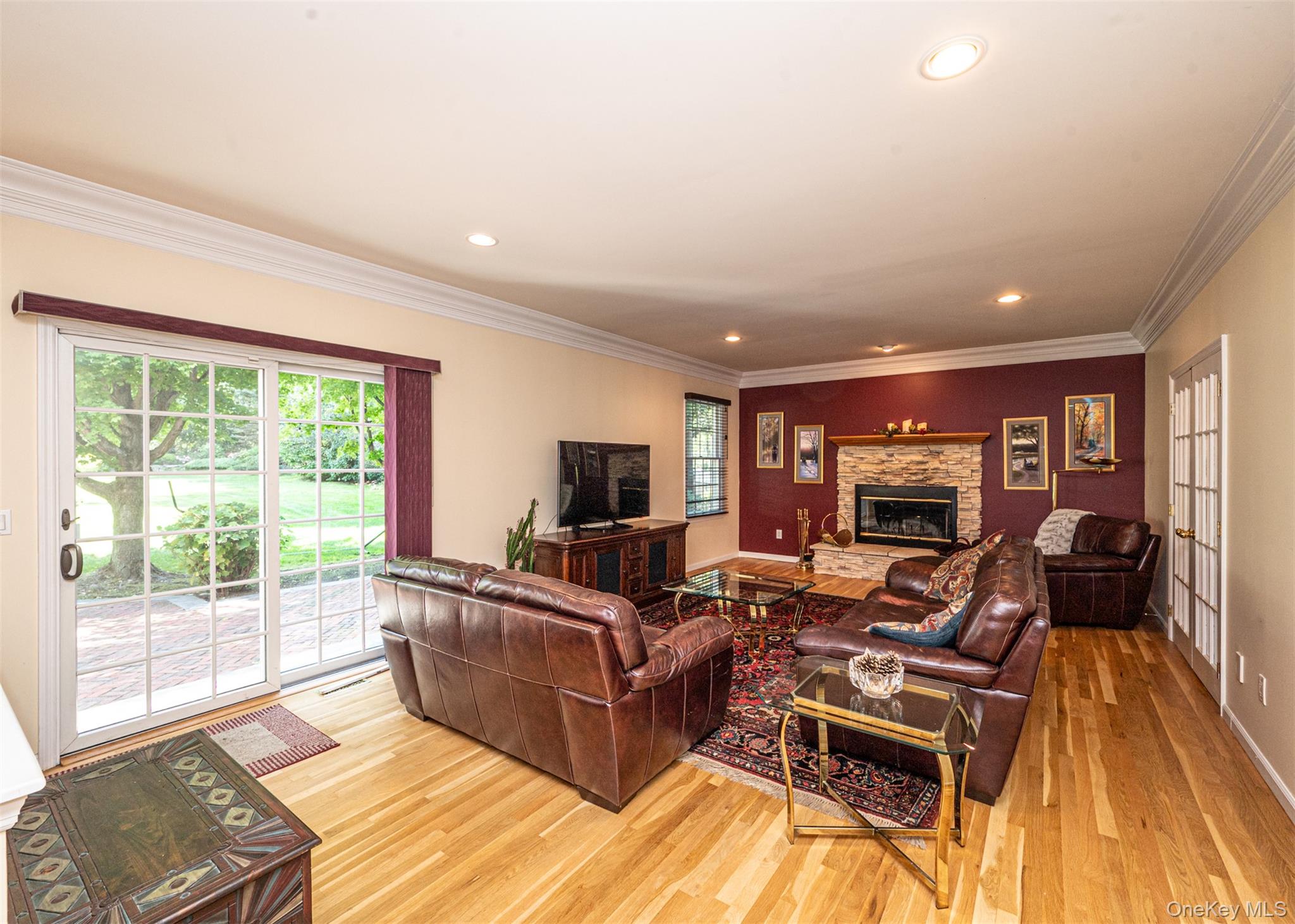 12 Dupont Court, Dix Hills, NY 11746