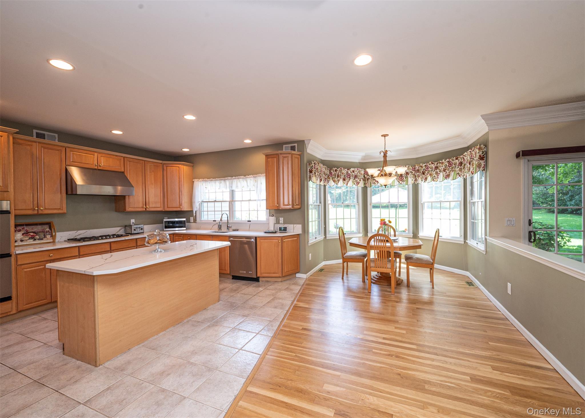 12 Dupont Court, Dix Hills, NY 11746