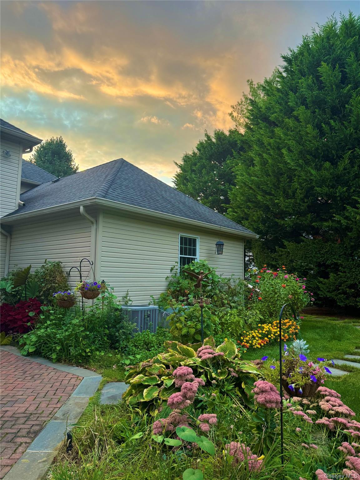 12 Dupont Court, Dix Hills, NY 11746