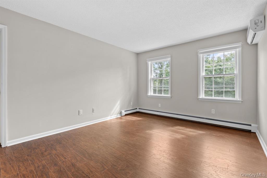 30 Jewel Lane, New Fairfield, CT 06812