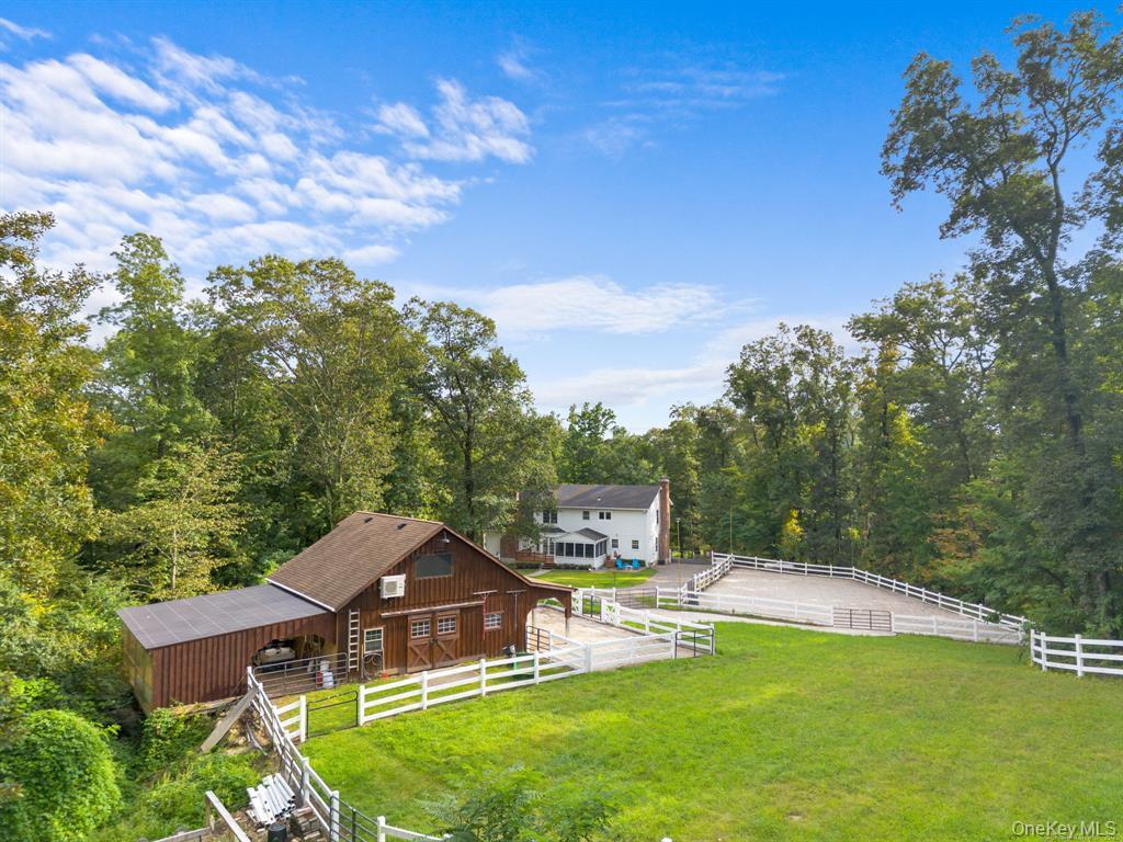 30 Jewel Lane, New Fairfield, CT 06812