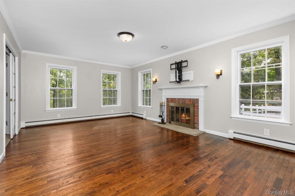 30 Jewel Lane, New Fairfield, CT 06812