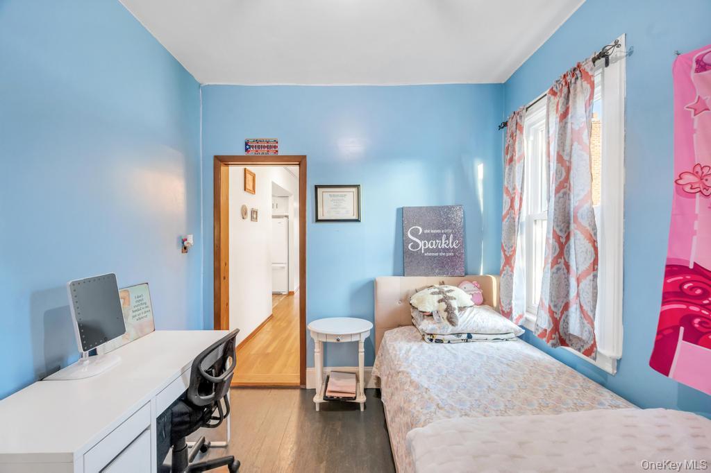 99 Hunter Avenue, Valley Stream, NY 11580