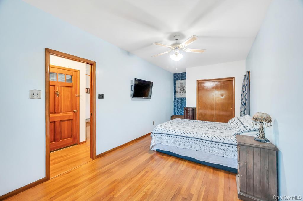 99 Hunter Avenue, Valley Stream, NY 11580