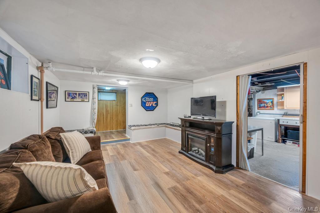 99 Hunter Avenue, Valley Stream, NY 11580