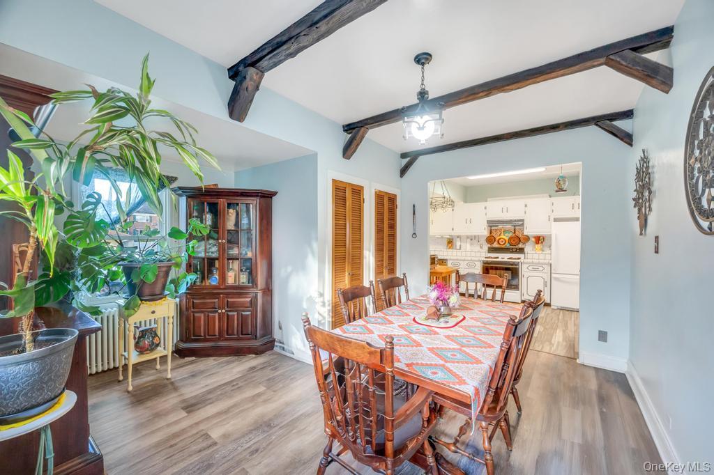 99 Hunter Avenue, Valley Stream, NY 11580