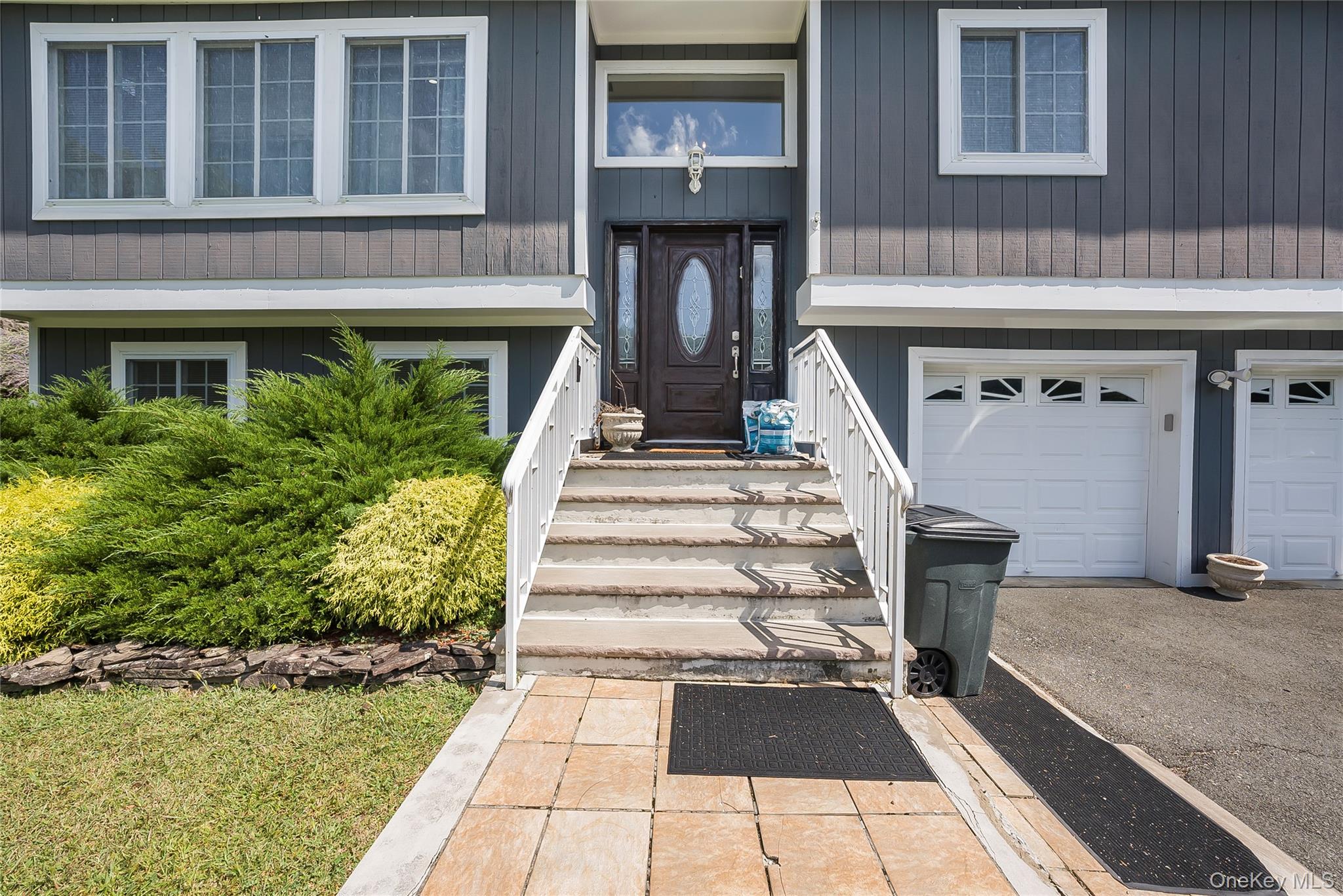 17 John F Kennedy Drive, Stony Point, NY 10980