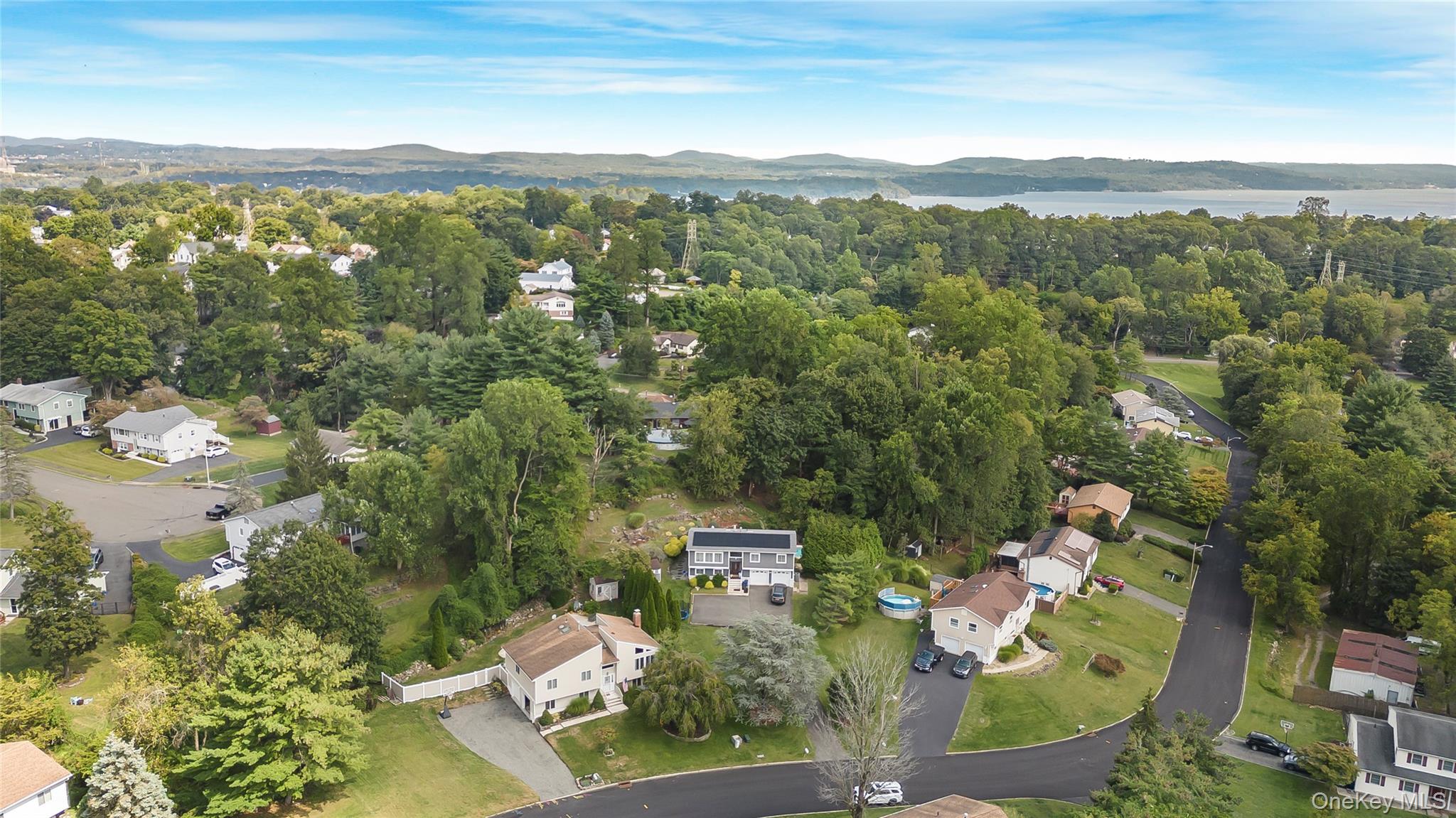 17 John F Kennedy Drive, Stony Point, NY 10980