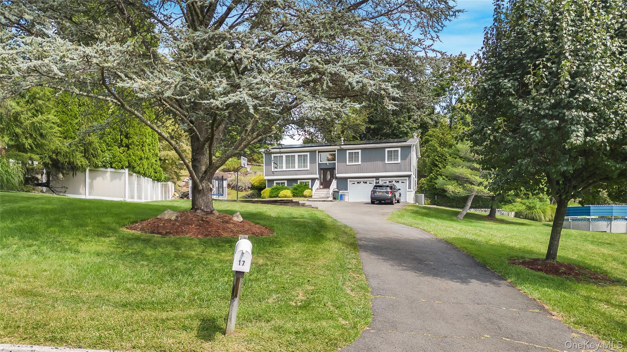 17 John F Kennedy Drive, Stony Point, NY 10980