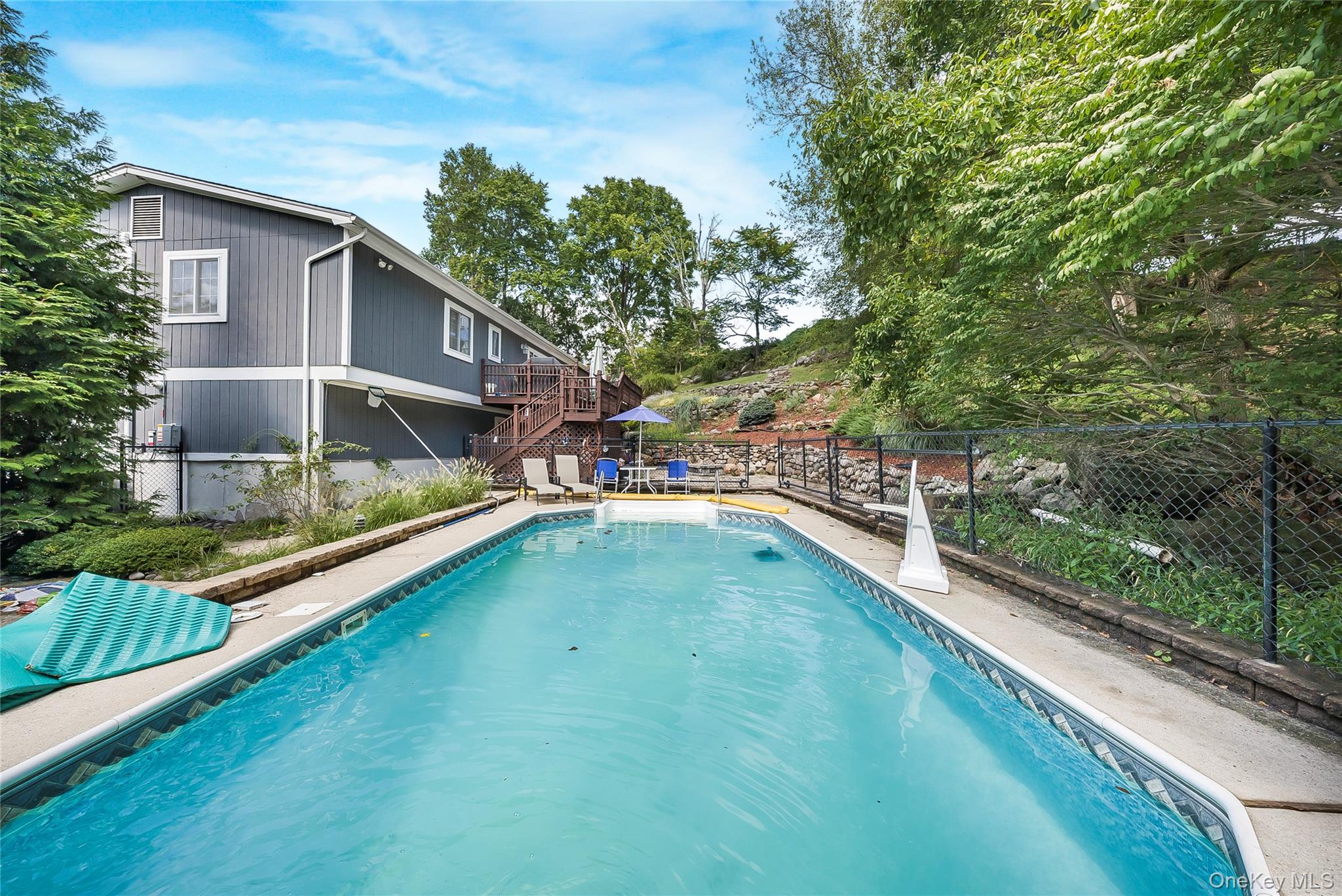 17 John F Kennedy Drive, Stony Point, NY 10980