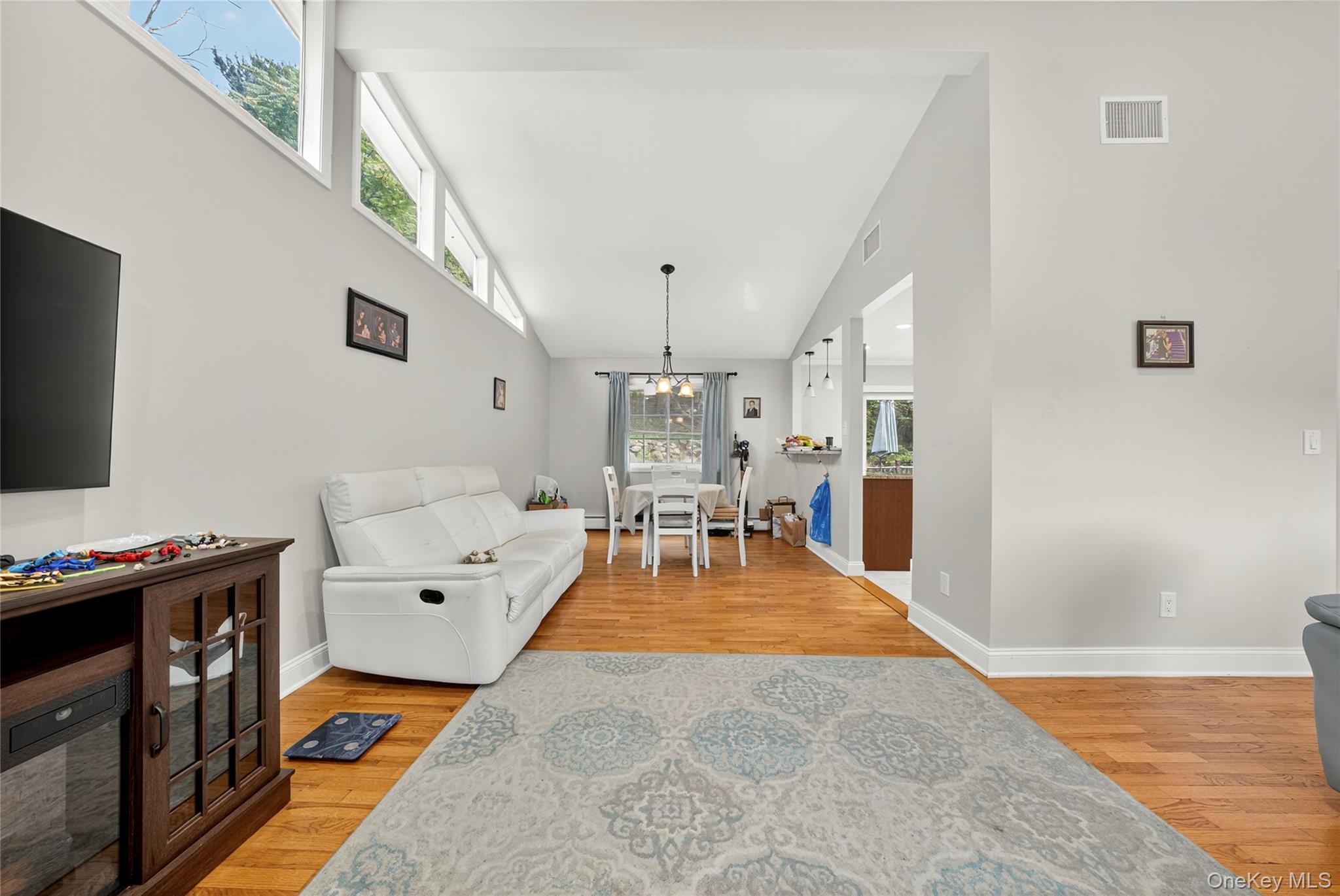 17 John F Kennedy Drive, Stony Point, NY 10980