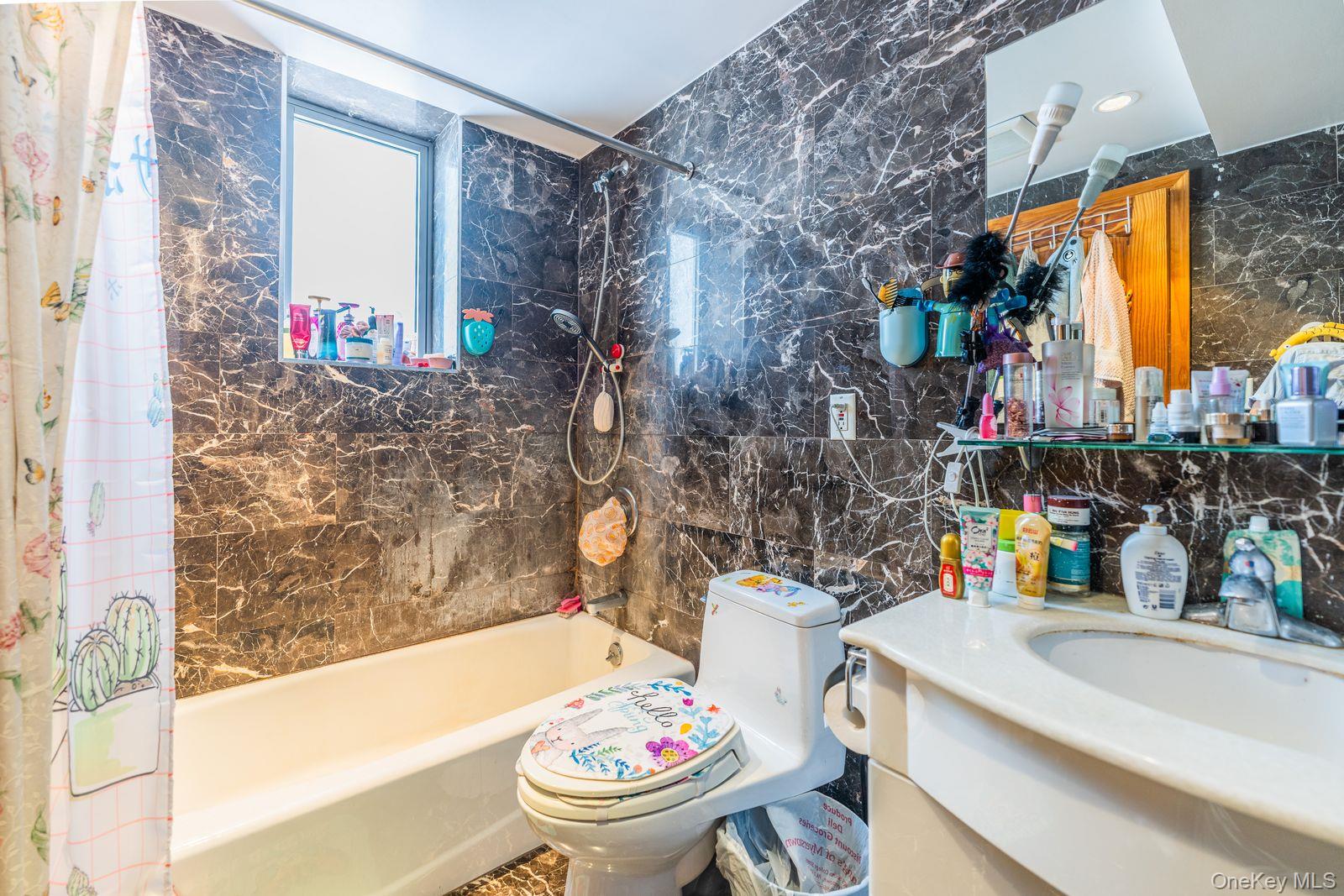 32-26 Union Street # 6C, Flushing, NY 11354