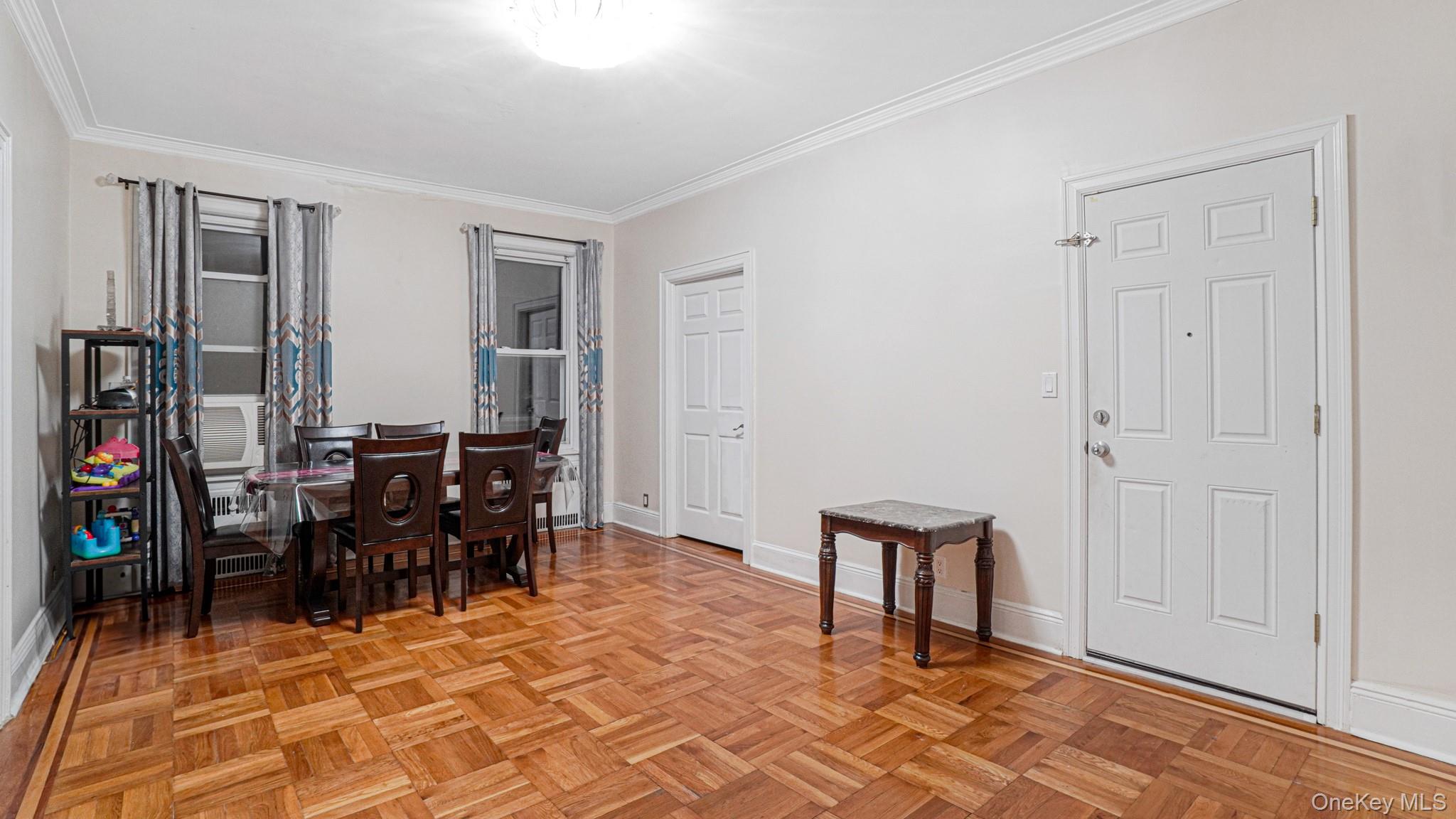 1539 Hollywood Avenue, Bronx, NY 10461