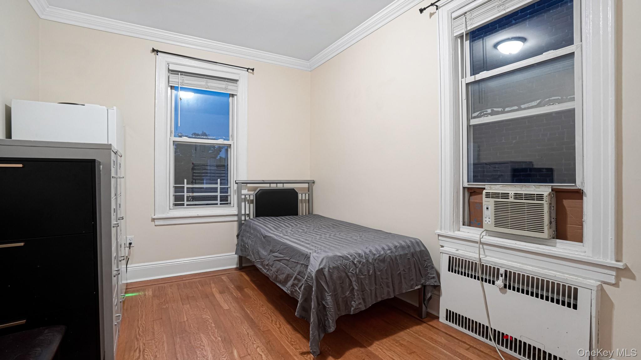 1539 Hollywood Avenue, Bronx, NY 10461