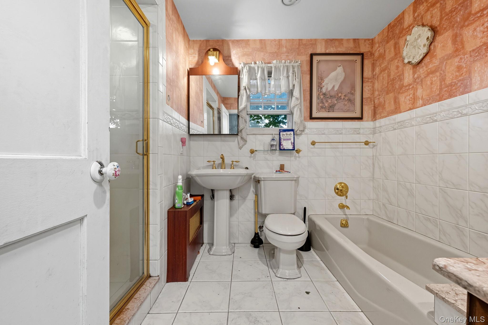 145 Cornwell Avenue, Valley Stream, NY 11580