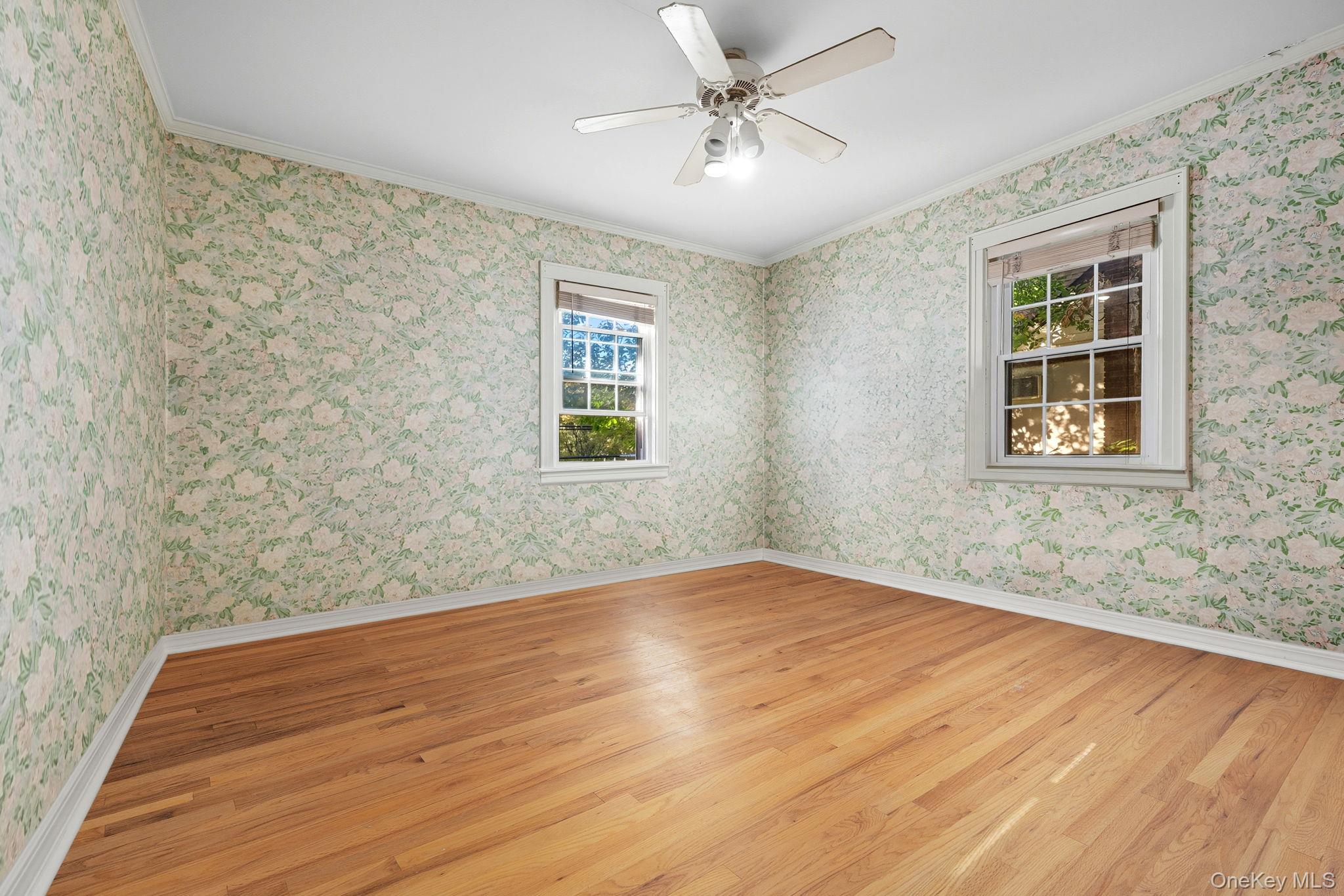 145 Cornwell Avenue, Valley Stream, NY 11580