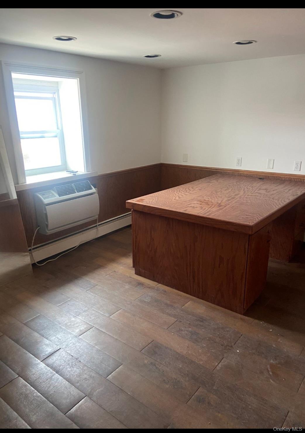 19 Hillsboro Avenue, Elmont, NY 11003