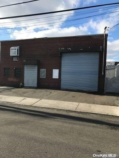 19 Hillsboro Avenue, Elmont, NY 11003