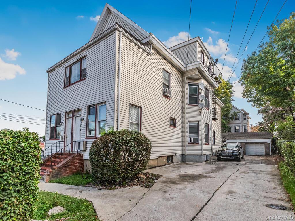 5 S 15th Avenue, Mount Vernon, NY 10550