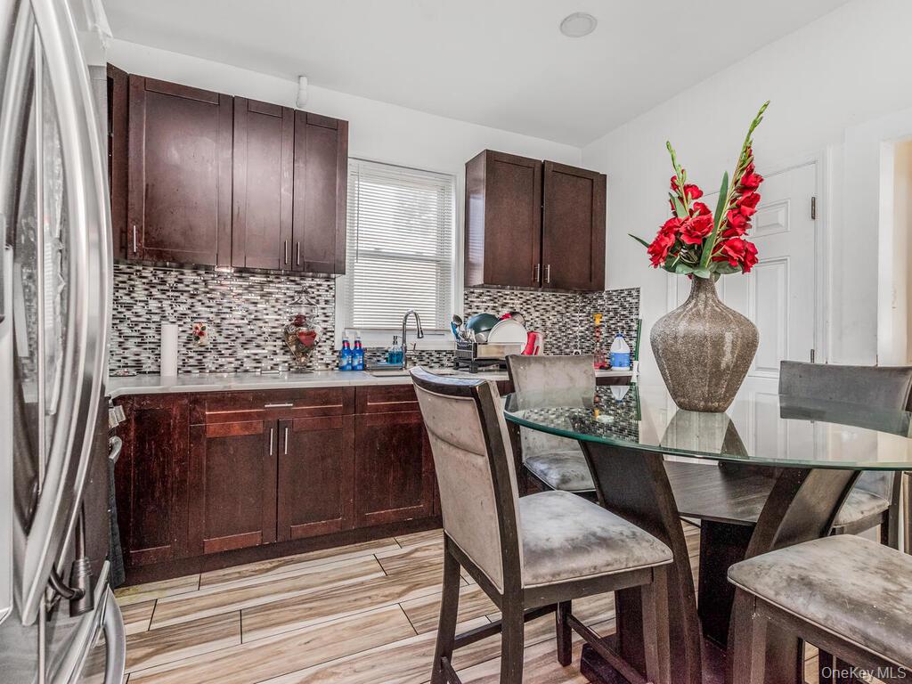 5 S 15th Avenue, Mount Vernon, NY 10550