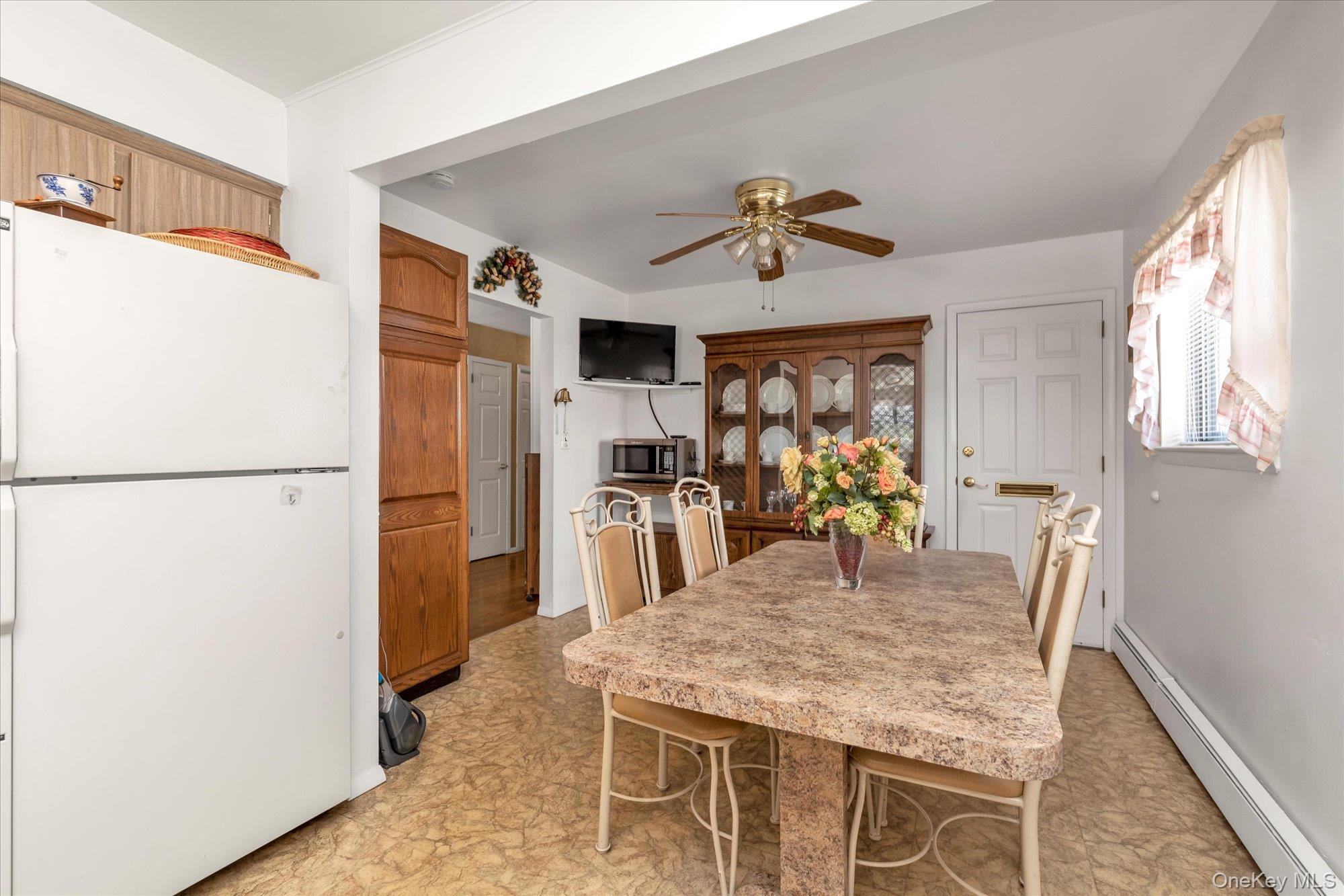 27 Juniper Road, Port Washington, NY 11050